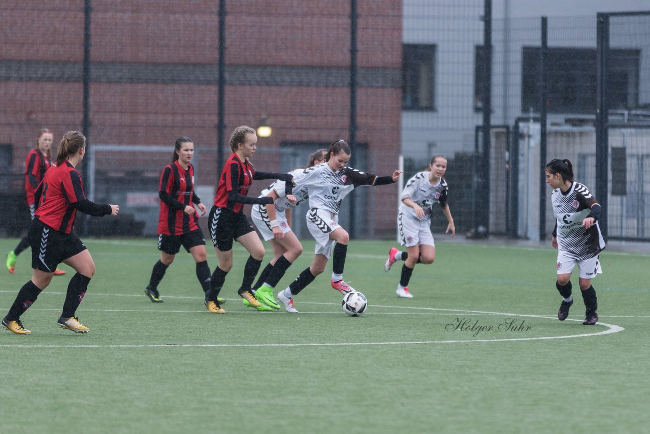 Bild 115 - B-Juniorinnen FC St.Pauli . Braedstrup IF : Ergebnis: 4:1